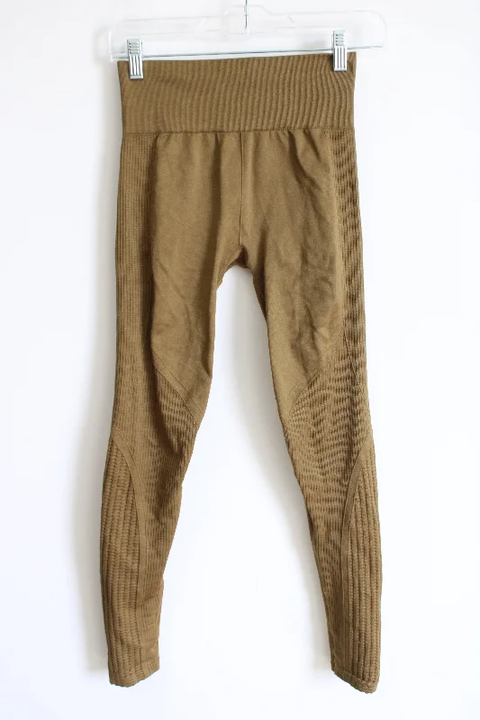 H&M Sport Green Leggings | XS Trendy Digital Print Leggings