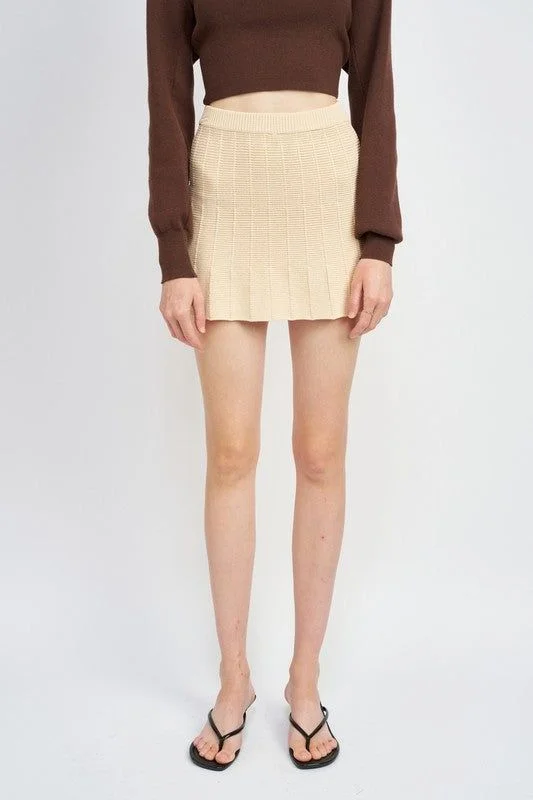 Emory Park | Pleated Mini Skirt With Elastic Waistband lace skirt intricate
