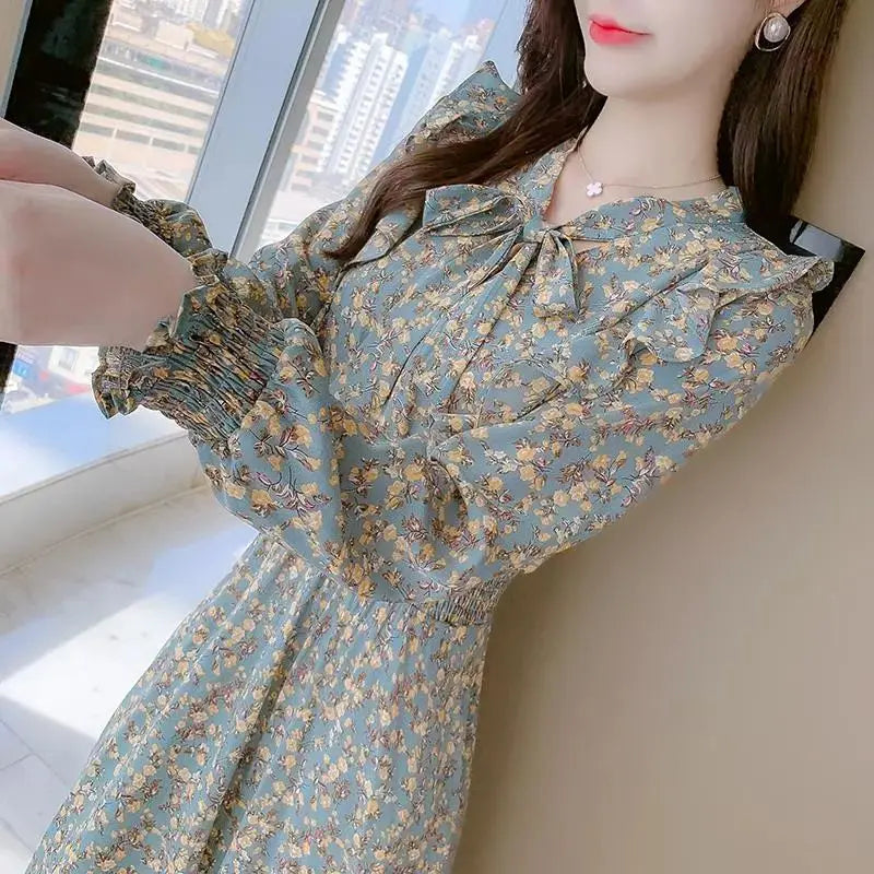 8001 green floral