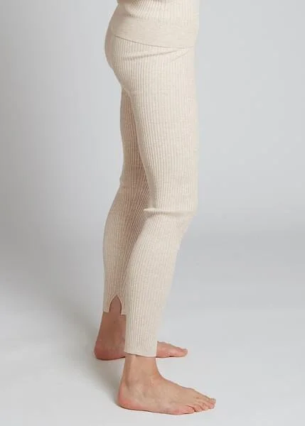 Ribbed Leggings - Ivory Fashionable Floral Active Leggings