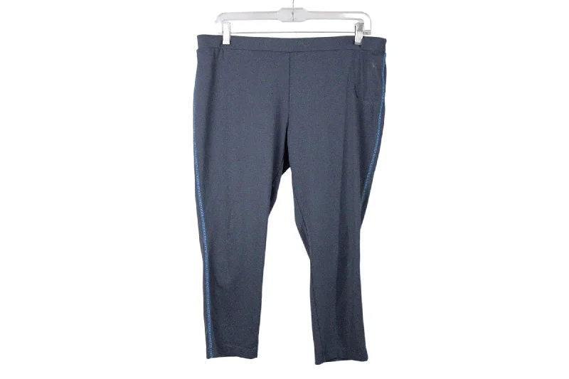 Danskin Now Gray Capri Legging | L 12/14 Comfortable Zip-Up Leggings