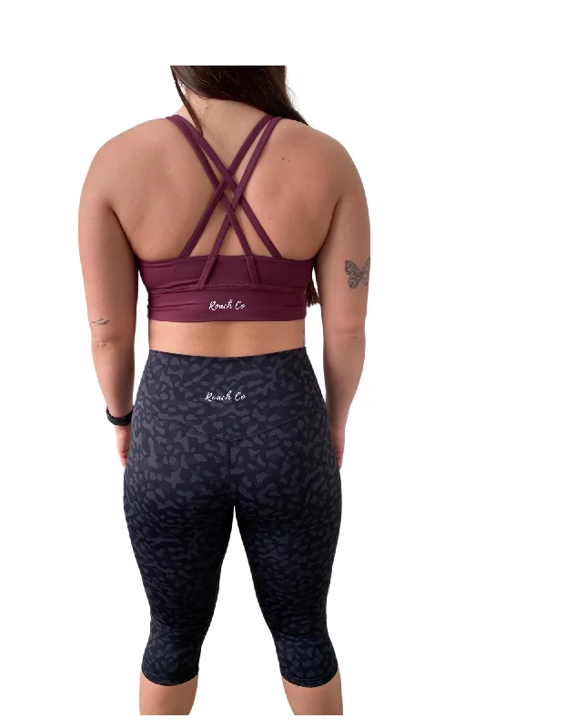 Leopard Capri leggings Cozy Fashion Leggings