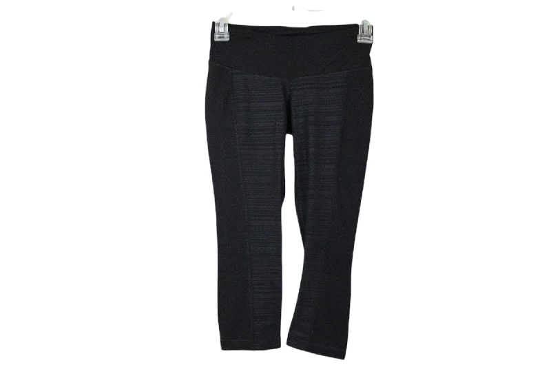 Old Navy Black Capri Legging | XS Petite Chic Workout Leggings