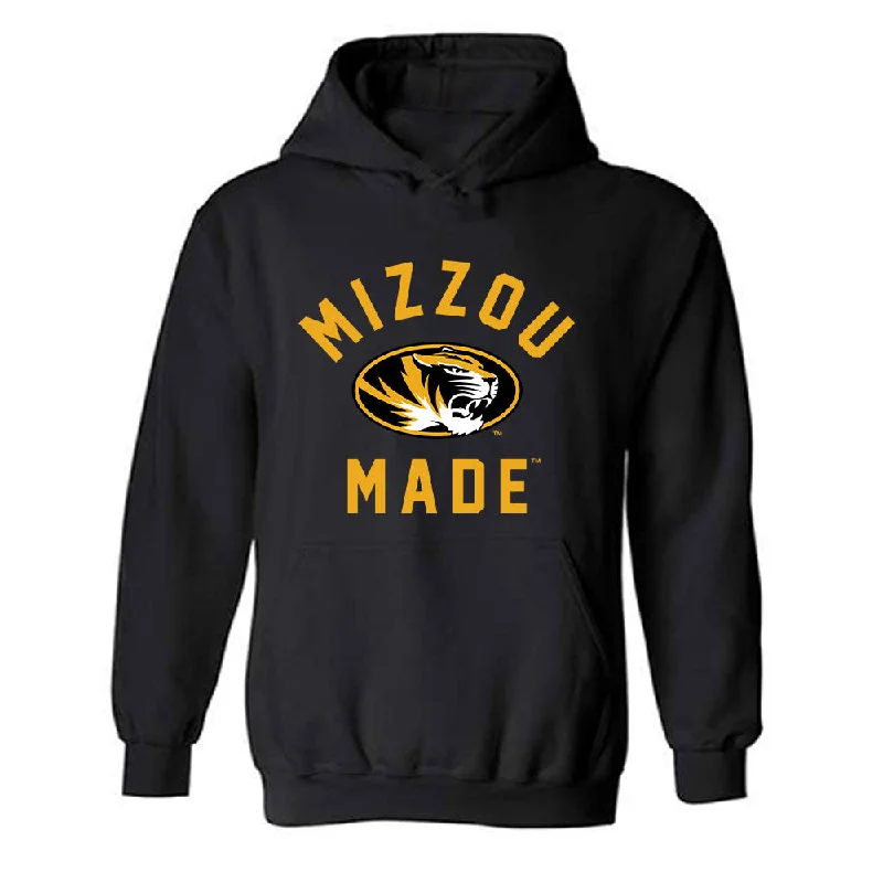 Missouri - NCAA Women's Soccer : Keegan Good - Hooded Sweatshirt Hoodie with Hem Raw Edge Edgy Unfinished Missouri - NCAA Women's Soccer : Keegan Good - Hooded Sweatshirt Hoodie with Hem Raw Edge Edgy Unfinished