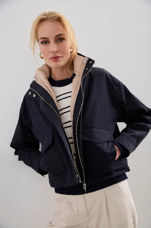 Quilted cropped coat Buttoned Toggled Snapped