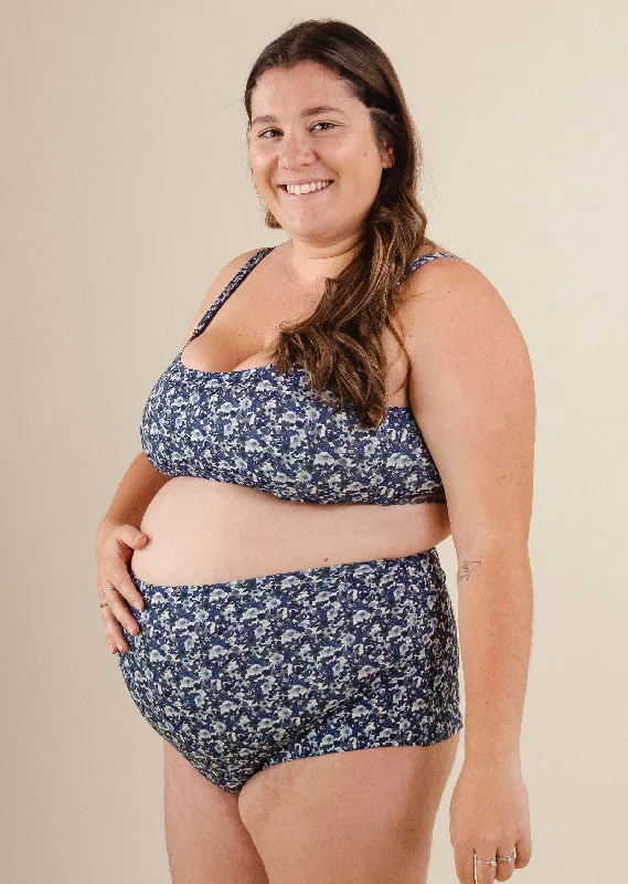 Bermudes Moonflower Extra High Waist Bikini Bottom High-rise bikini, Retro style, Comfortable, Sexy Bermudes Moonflower Extra High Waist Bikini Bottom High-rise bikini, Retro style, Comfortable, Sexy